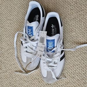 NWT white adidas sambas!